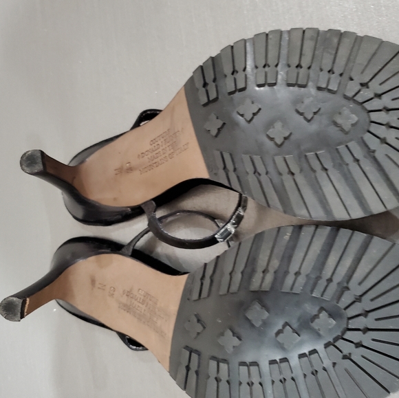 Donald J Pliner Callie Black suede Size 6.5 Mule style heels - Picture 5 of 16